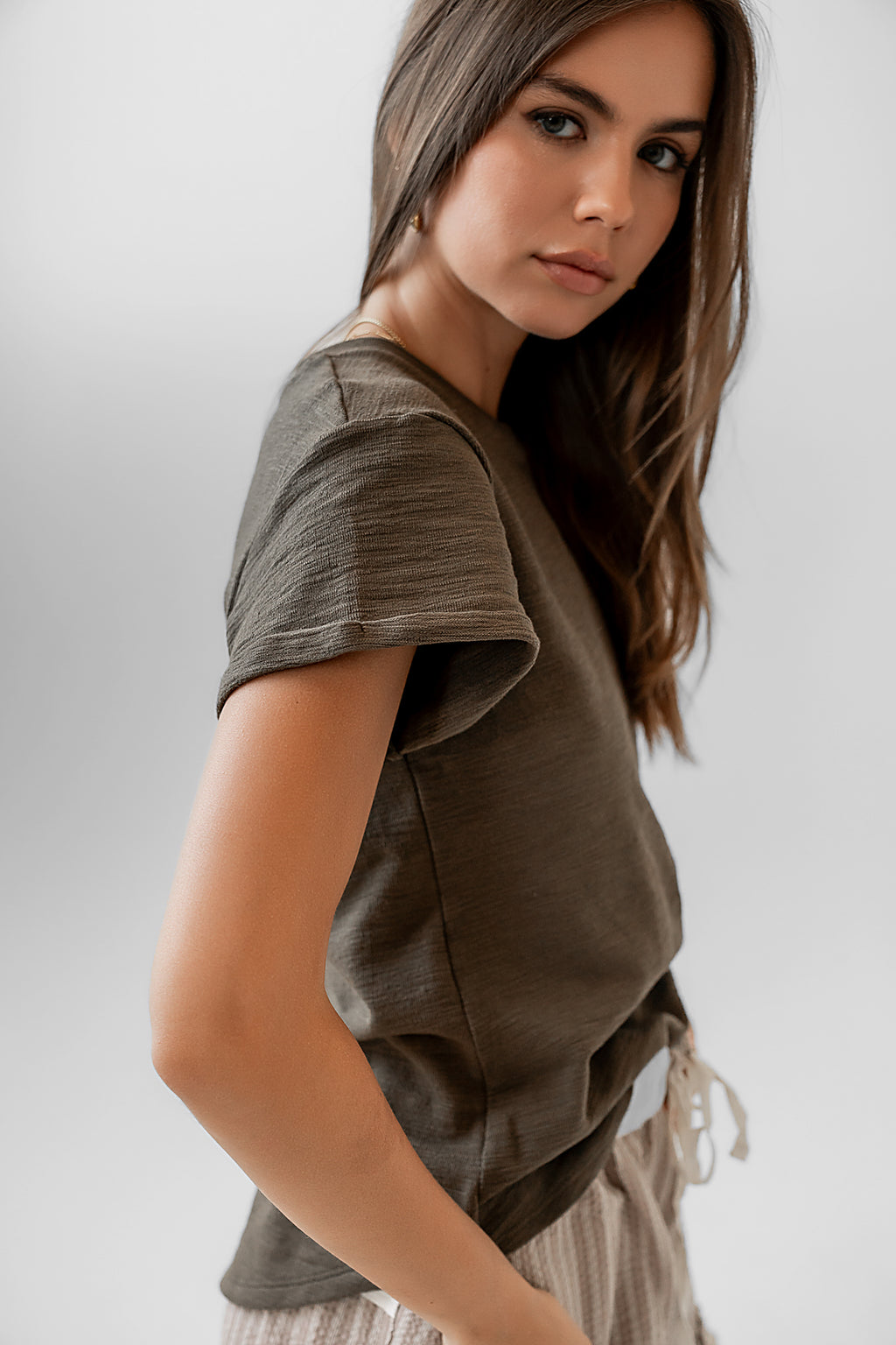 Rolled Sleeve Shirt in Olive