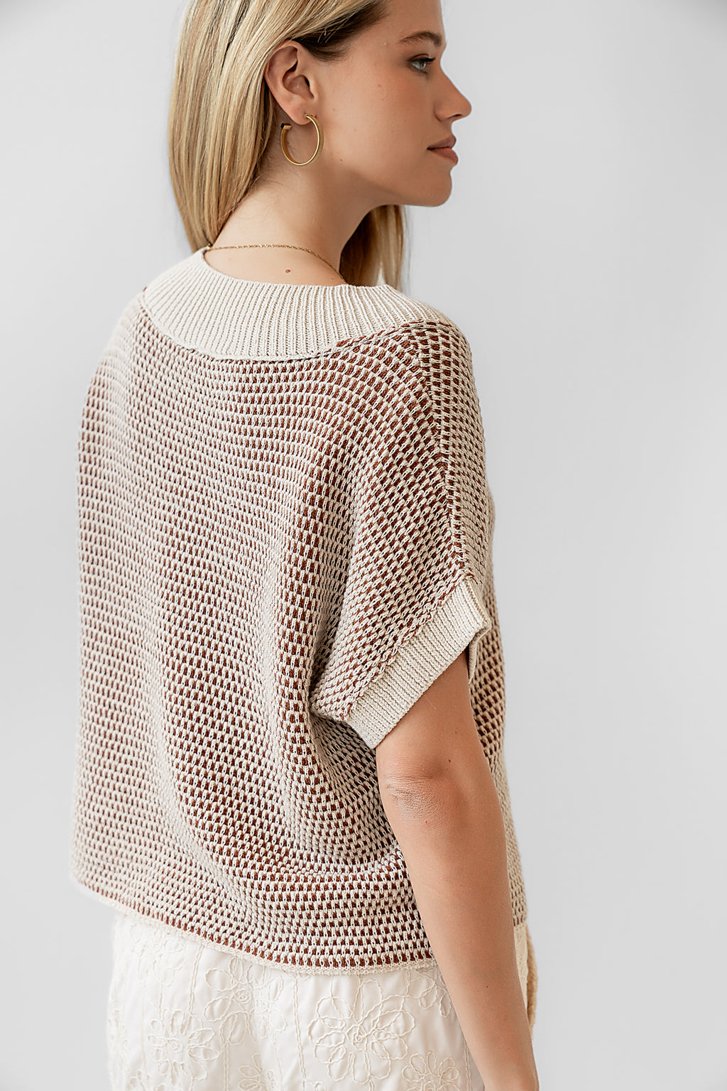 textured knit sweater top