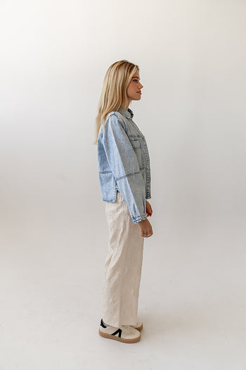 Embroidered Floral Details
with a Wide-Leg Fit