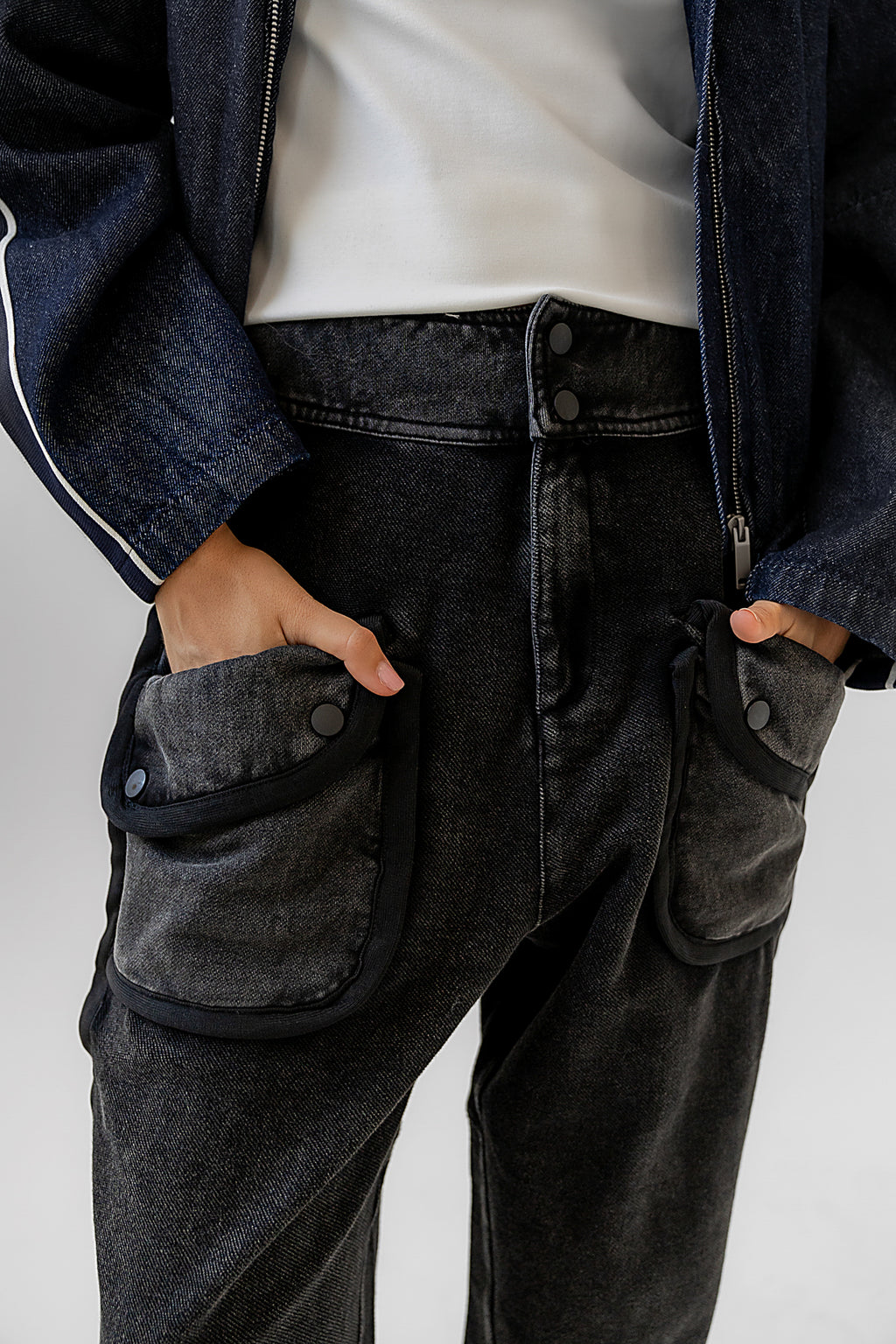 washed joggers with front pockets