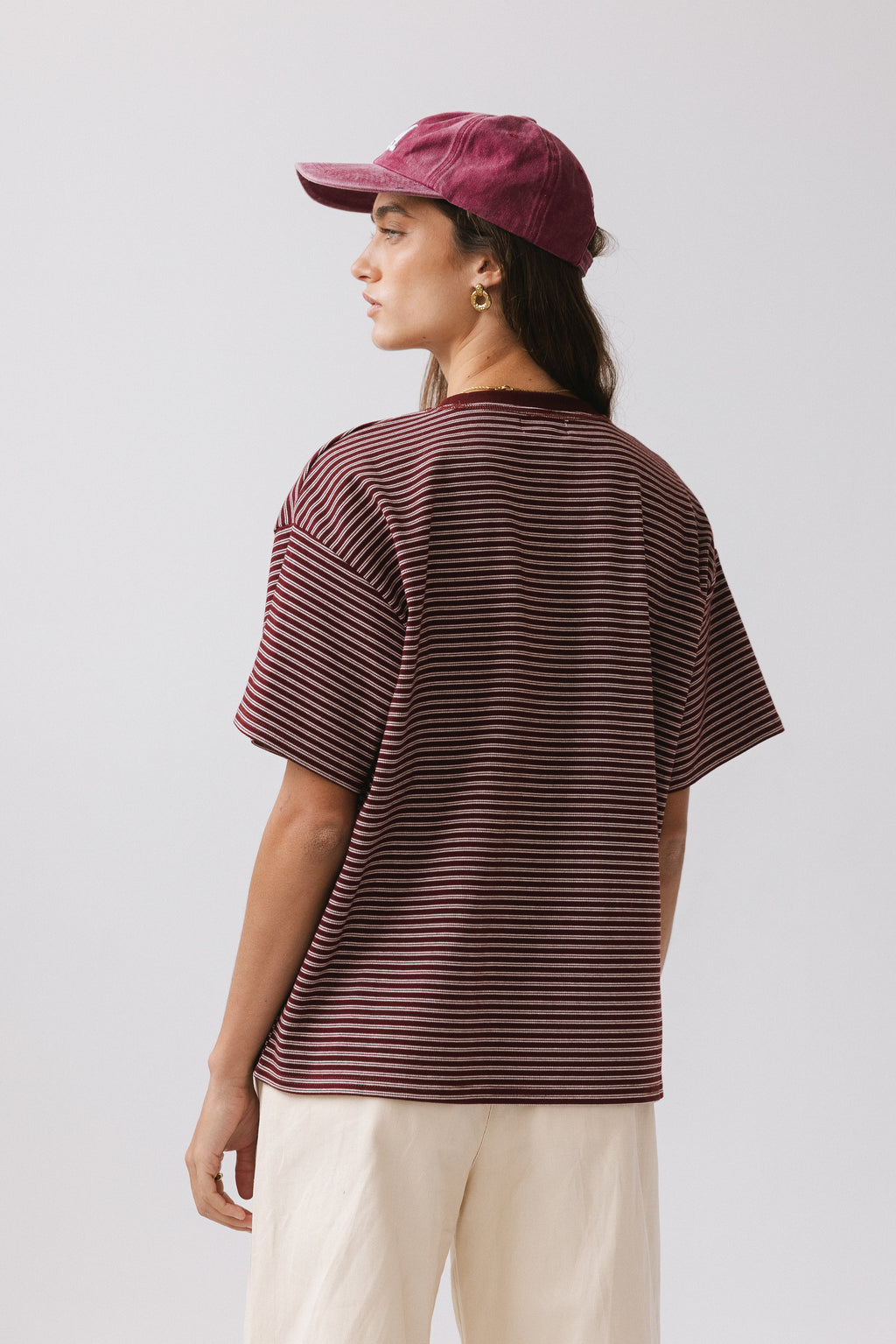 BASIC STRIPED TEE 