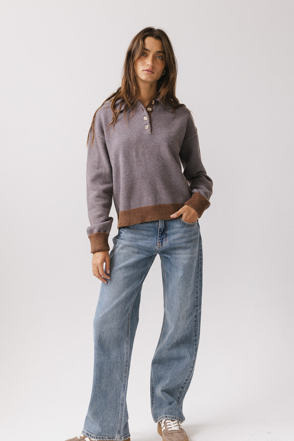 BLUE AND BROWN SWEATER 