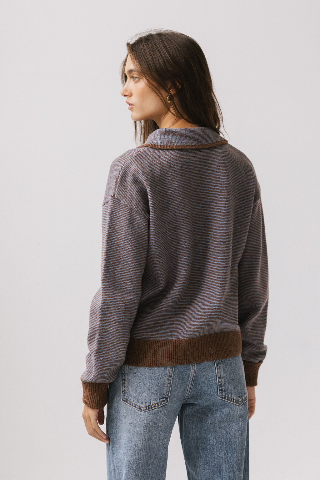 Collared Neckline