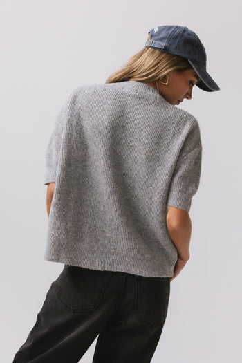 Cardigan in Heather Grey