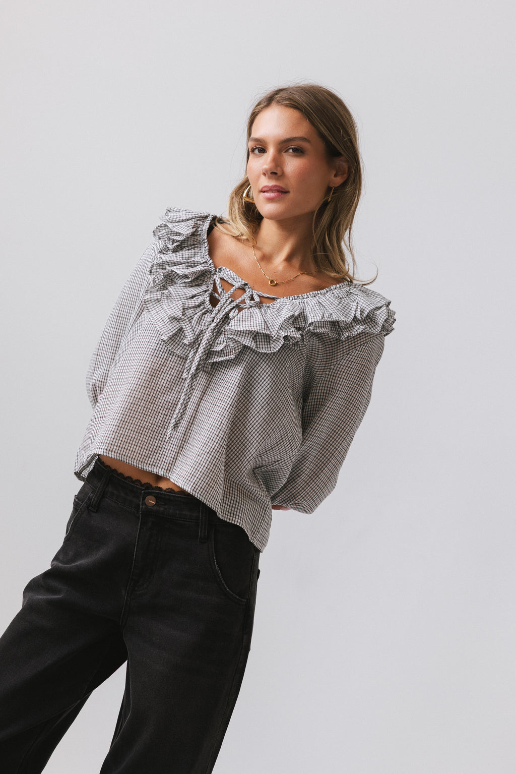 RUFFLE NECKLINE
