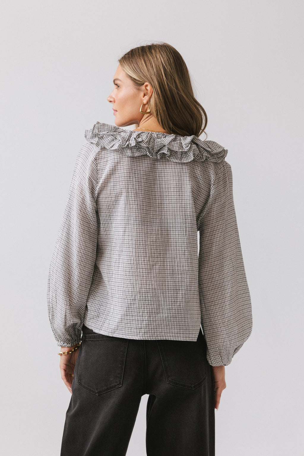 LONG SLEEVES WITH ELASTIC CUFFS