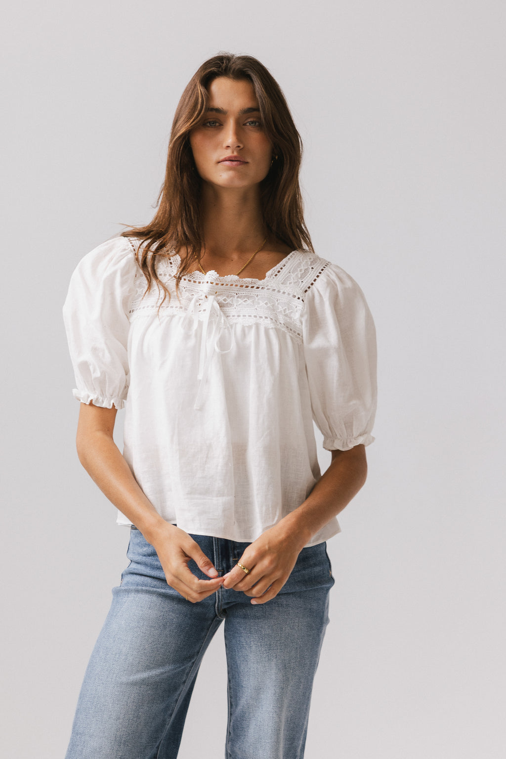 short puff sleeve with elastic cuff