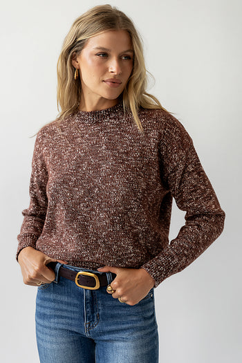 round neckline 