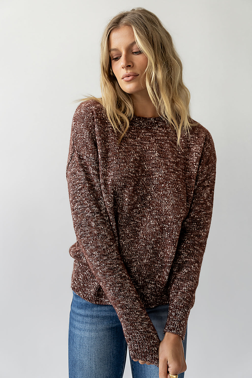 hem lines are ribbed