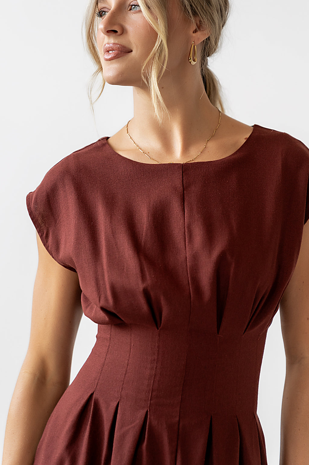 rust pleated dress Pleated Tuscanny Maxi Dress: Elegant Orange Rust Cotton