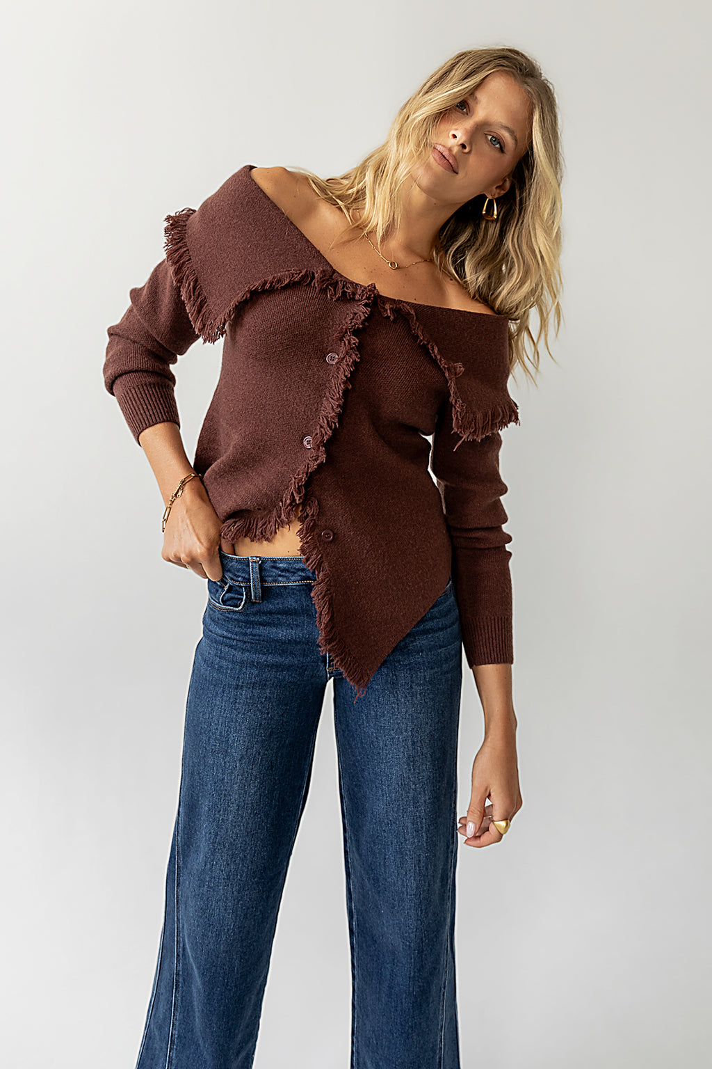 OFF SHOULDER KNIT CARDIGAN