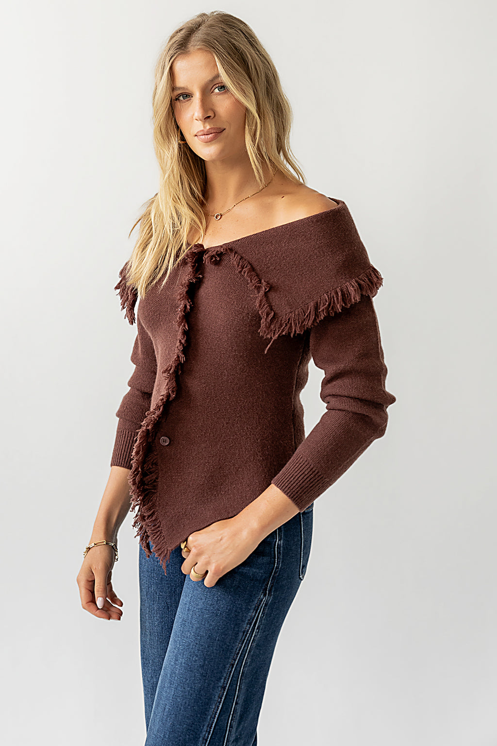 FRAYED SWEATER
