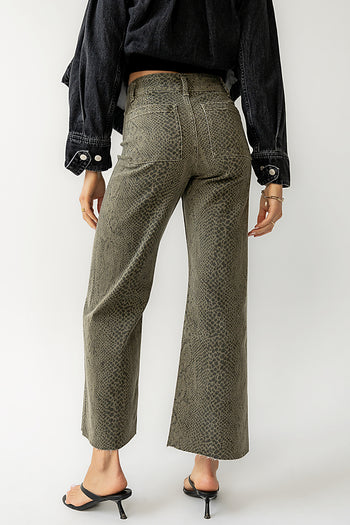 BACK POCKETS 