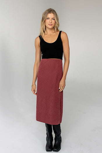 Skirt in Maroon