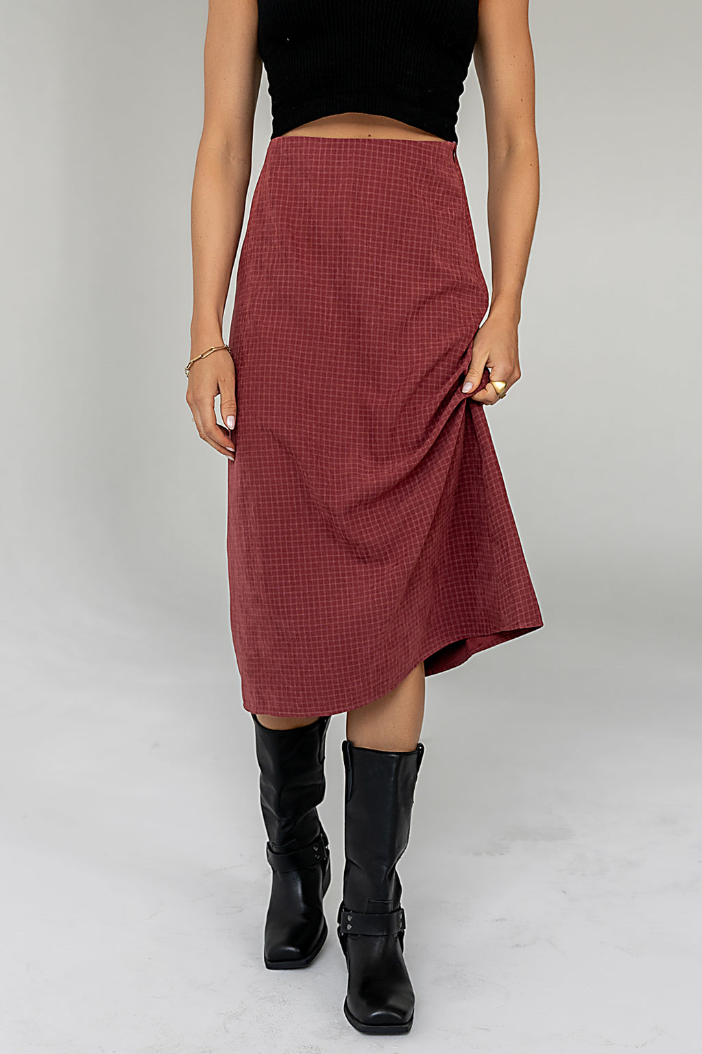 Midi Skirt in Maroon