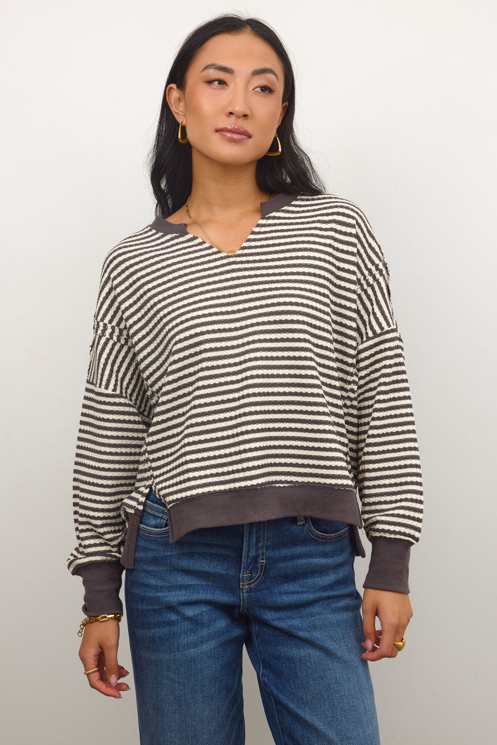 LONG SLEEVE STRIPED TOP 