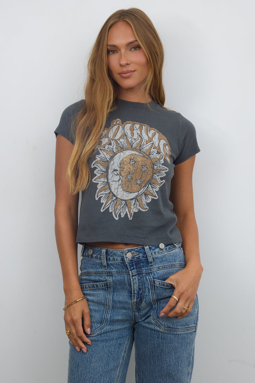 Sunnie Graphic Tee - FINAL SALE
