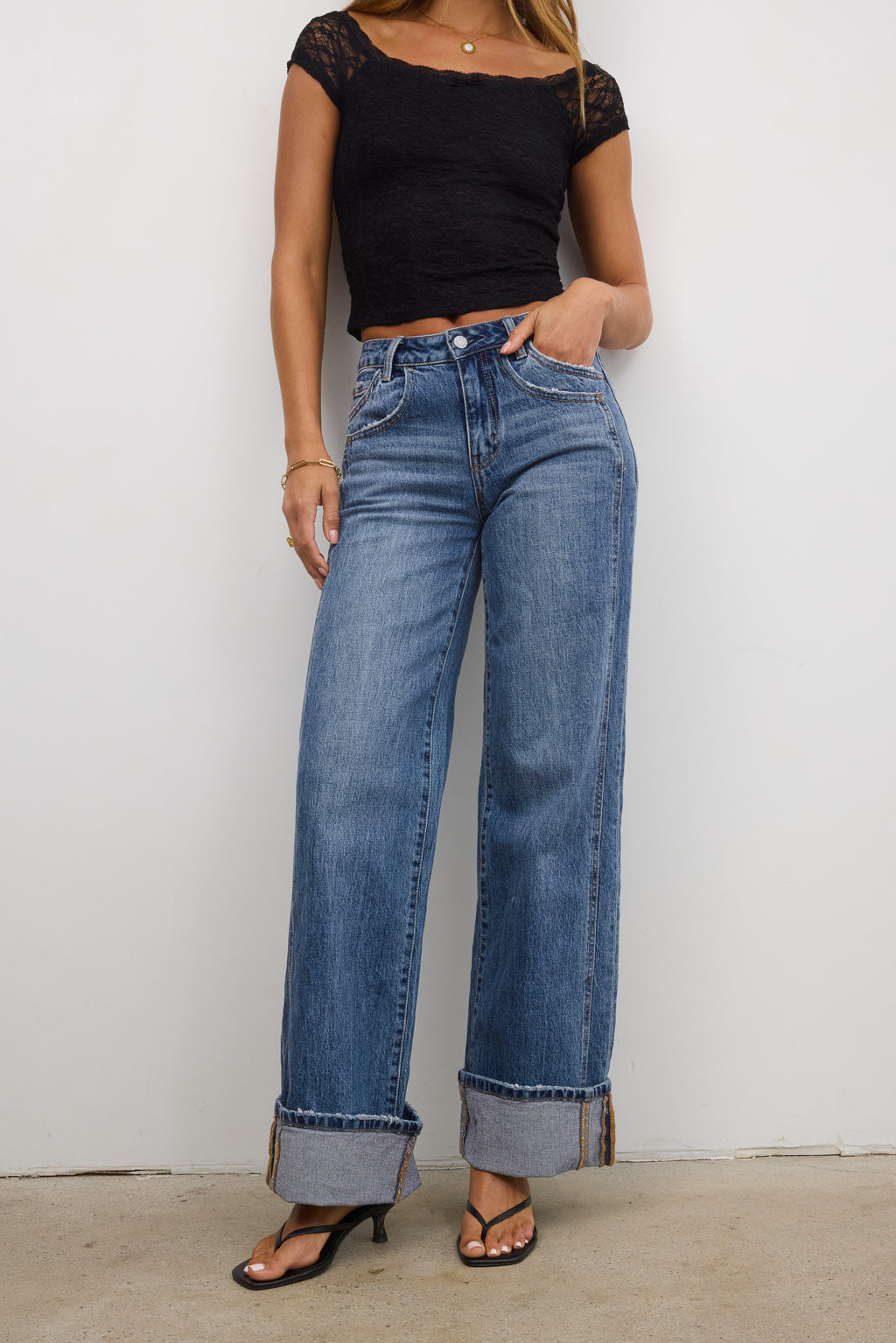 Cuffed Baggy Jeans