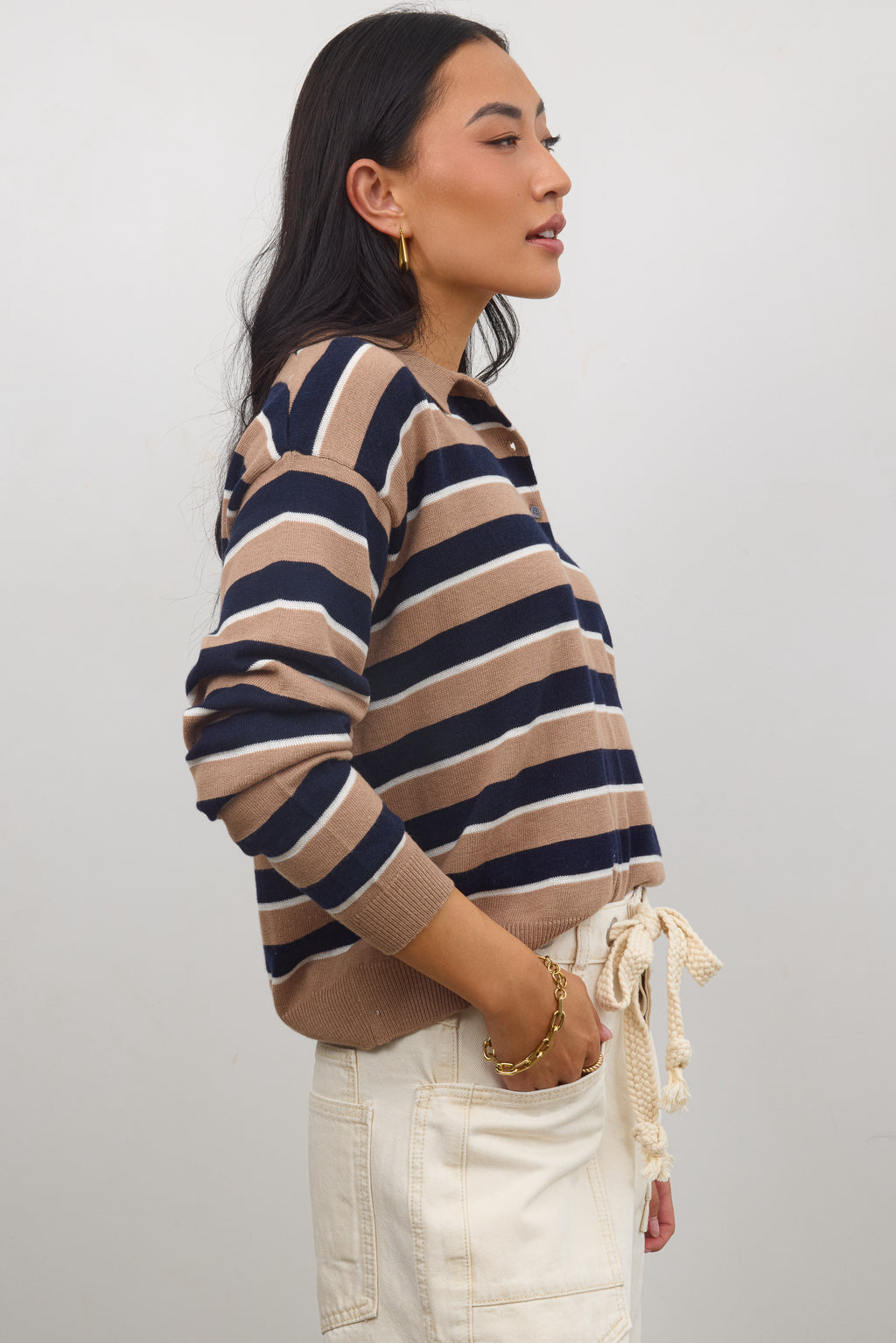NAVY AND WHITE STRIPES 