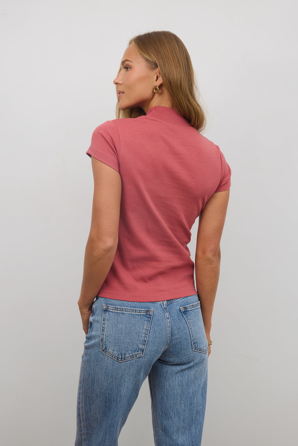 SHORT SLEEVE SHIRT IN BERRY