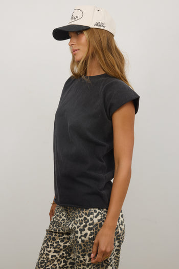 short sleeve graphic tee 