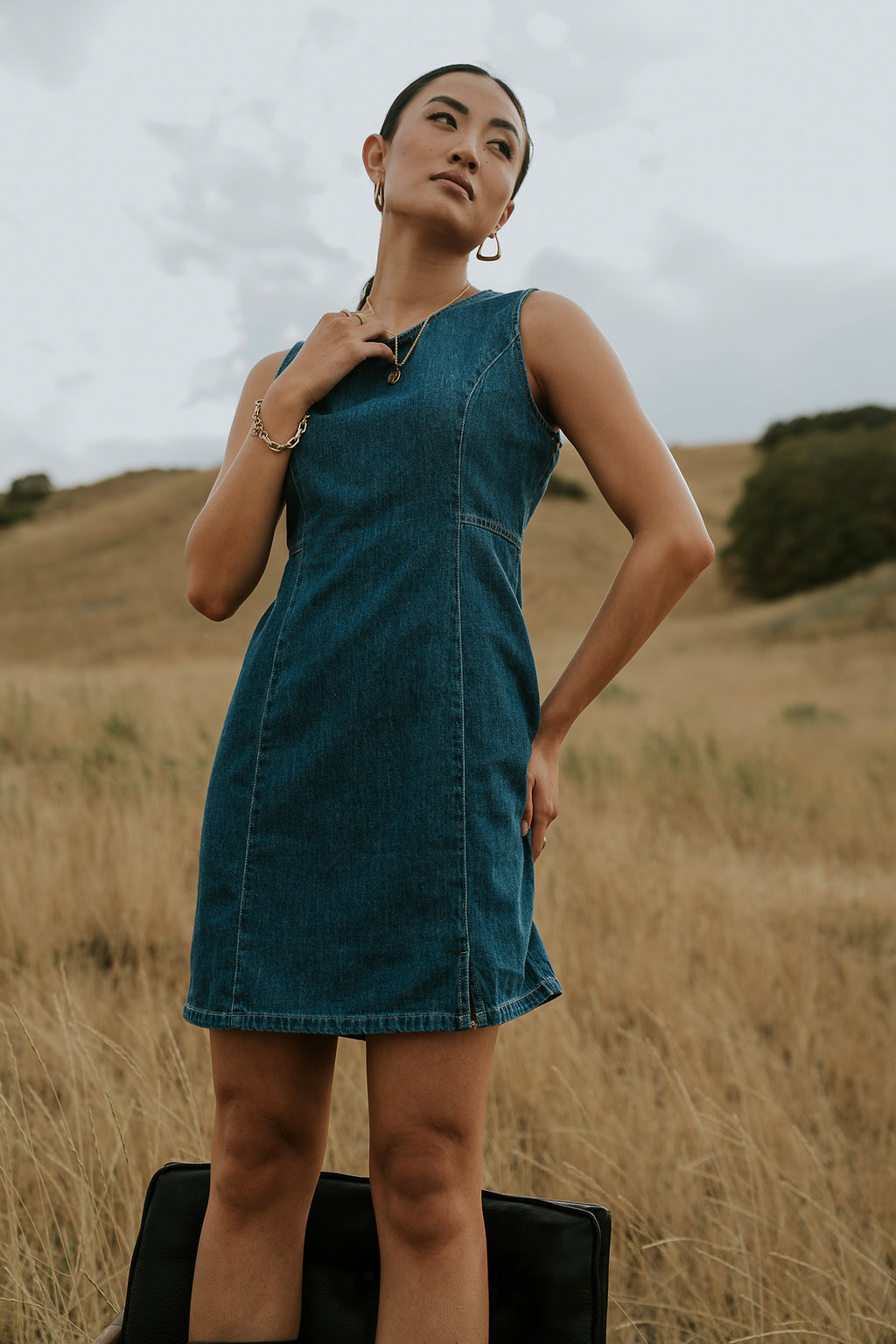 MINI DRESS IN DENIM 