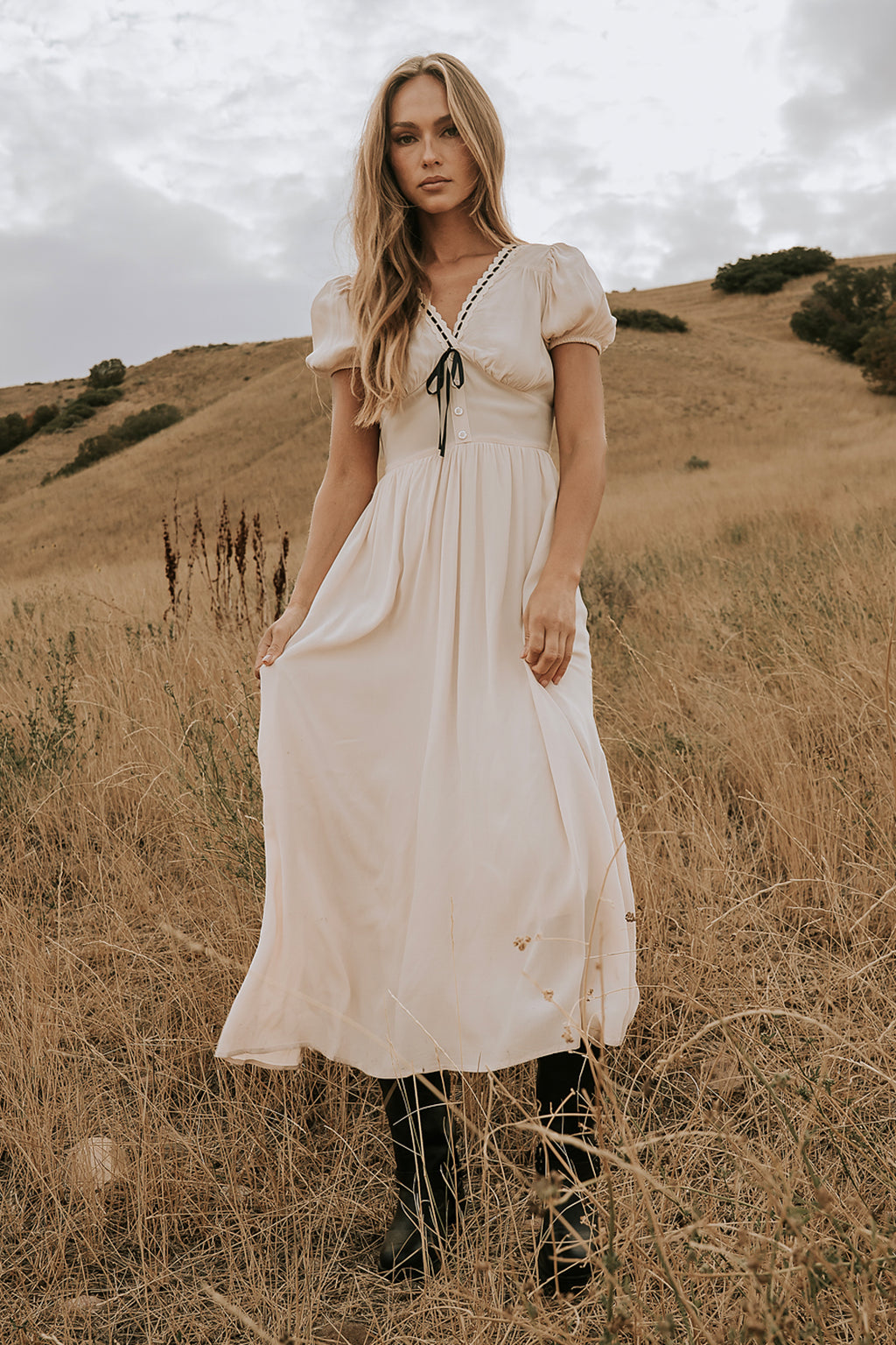 Kaydence Maxi Dress in Cream - FINAL SALE Kaydence Maxi Dress in Cream - FINAL SALE