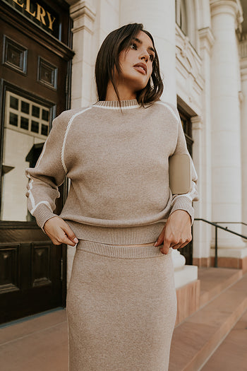 round neckline 