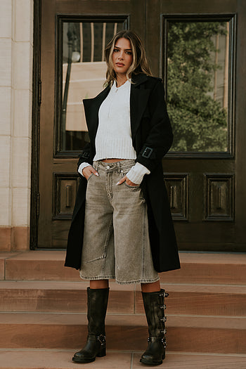 Alden Bermuda Shorts in Grey