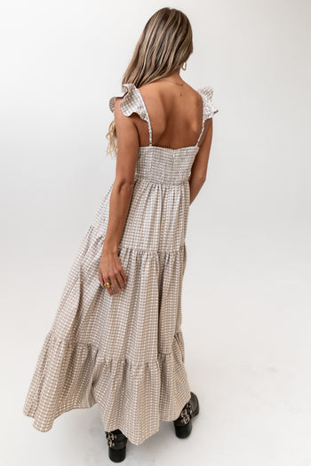 Adjustable Spaghetti Straps
Smocked Back