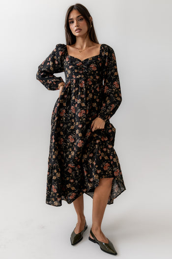 MAXI DRESS IN BLACK