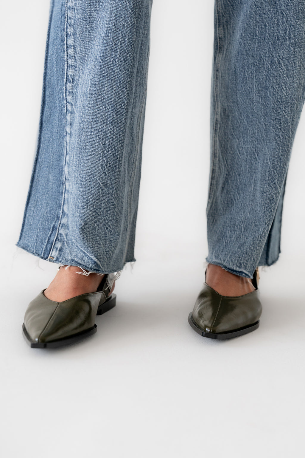 Steve Madden Shay Slingback Flats in Olive