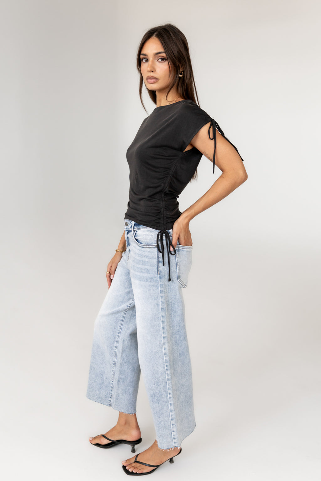 Colette Wide Leg Jeans in Light Wash