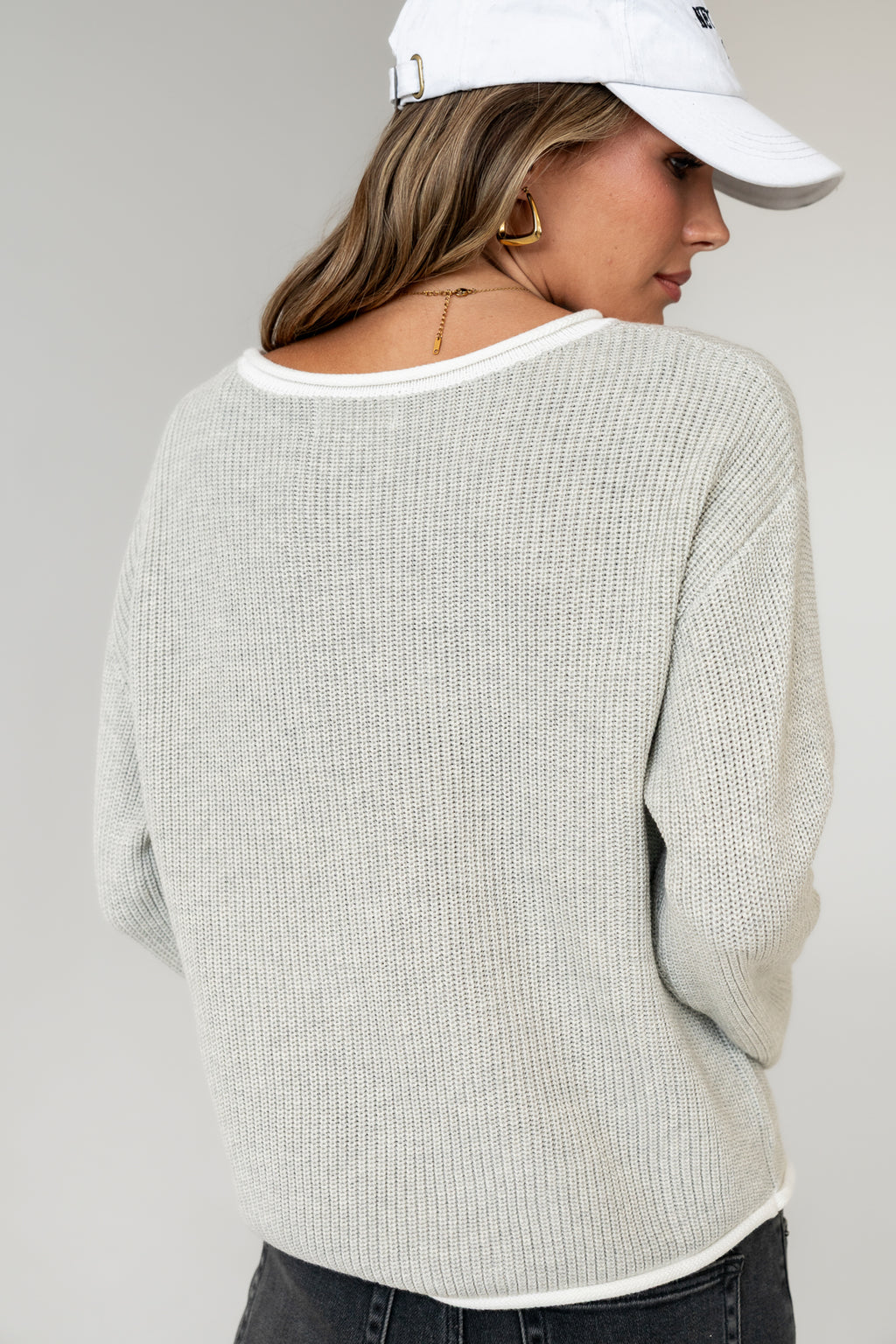  Contrast Sweater 