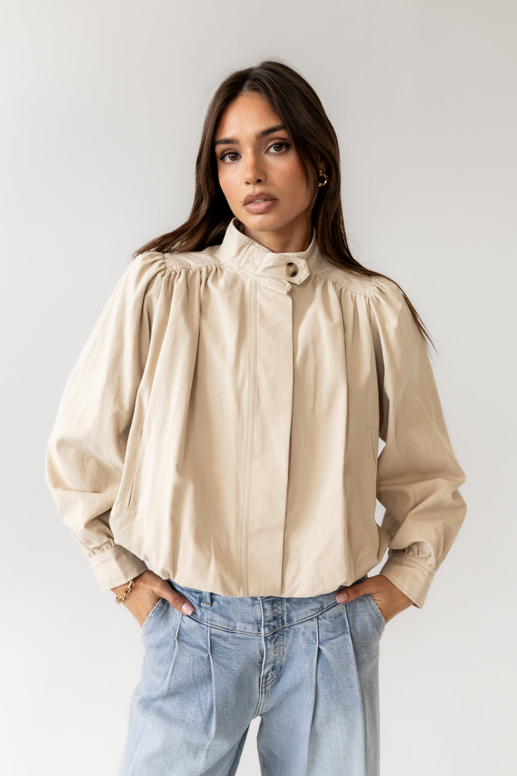 button closure 