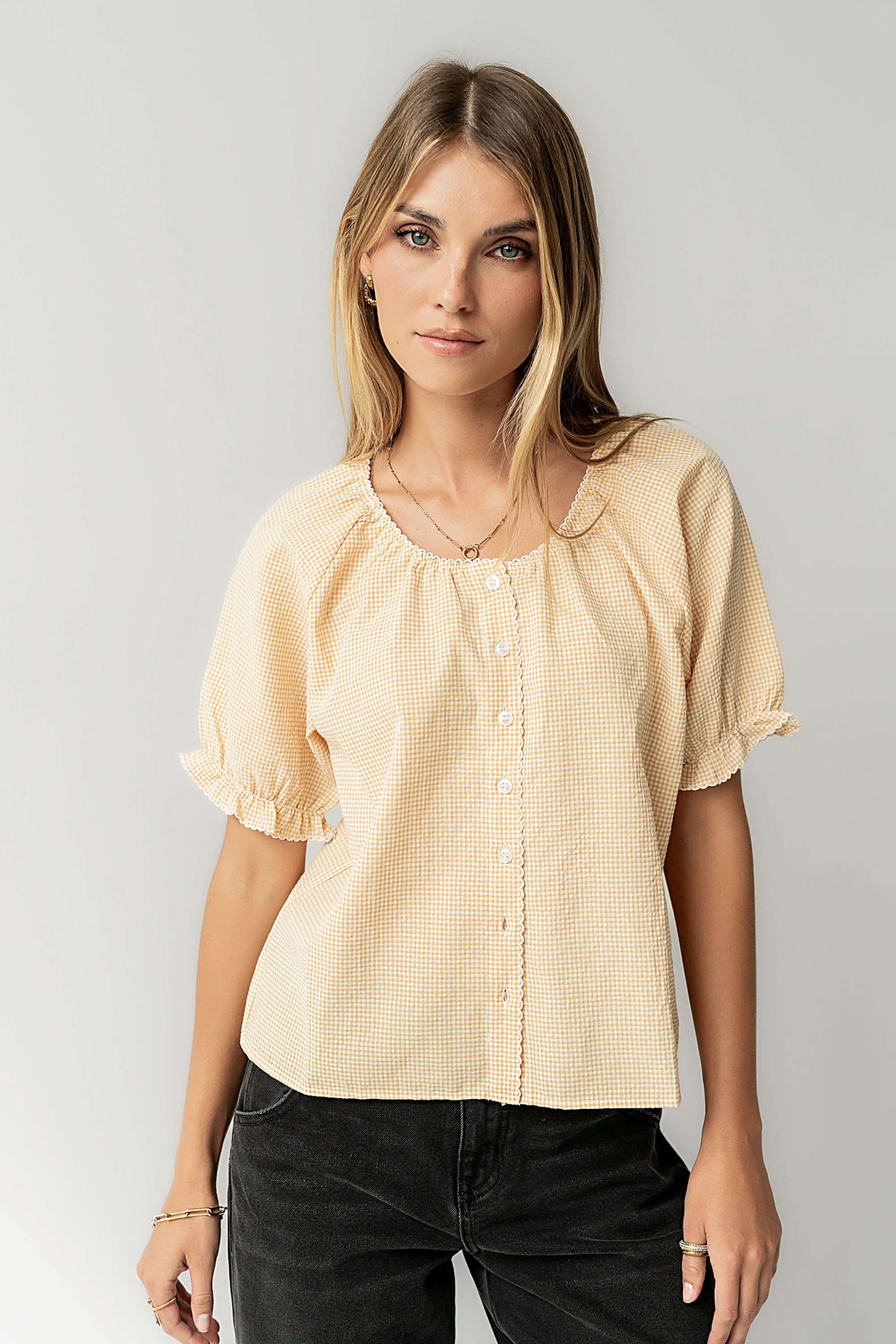hyeon ヘヨン　Isabelle blouse /lemon cream hyeon ヘヨン Isabelle blouse /lemon cream 【公式通販】