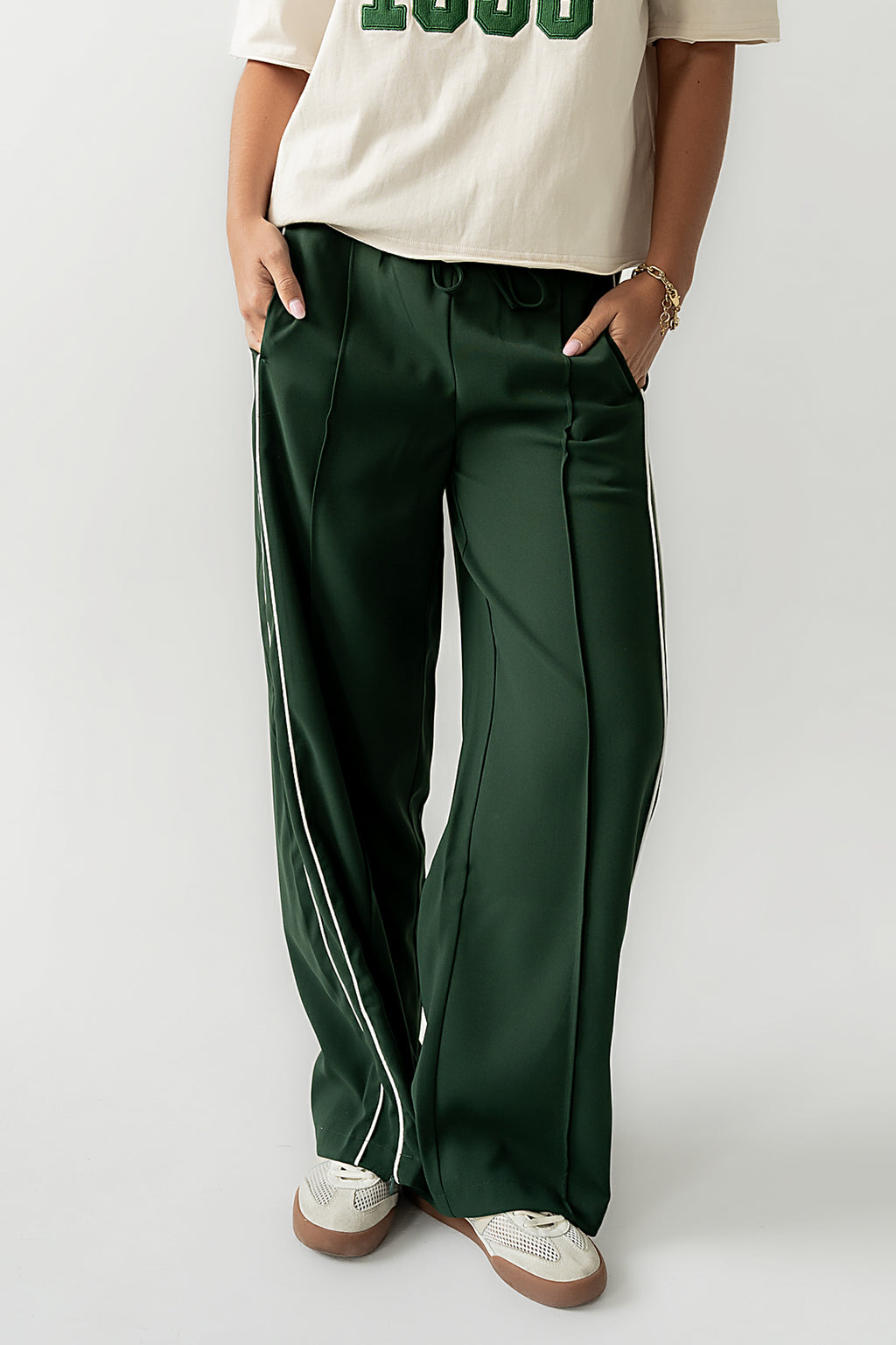  Pants in Green