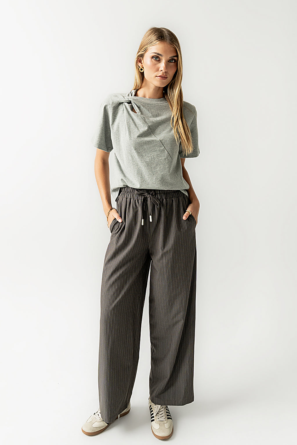 Posie Knot Tee in Heather Grey - FINAL SALE