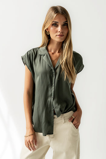 Poppy Collared Blouse in Green