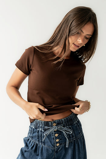 Mckenna T-Shirt in Red-Brown