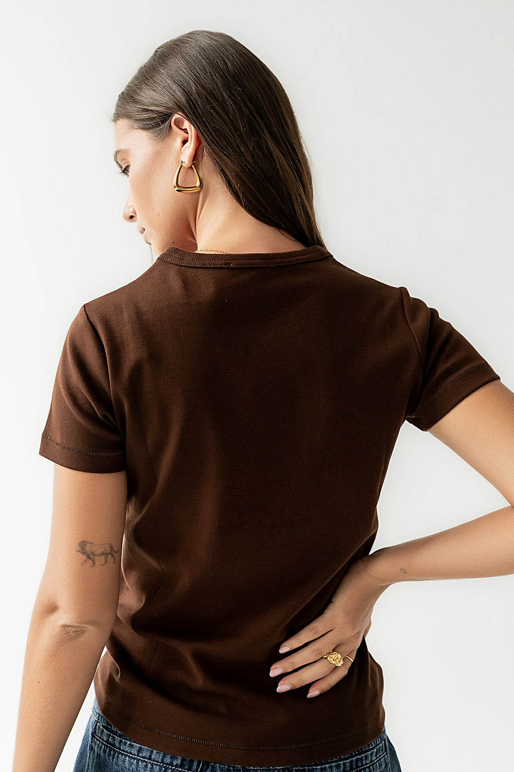 Mckenna T-Shirt in Red-Brown