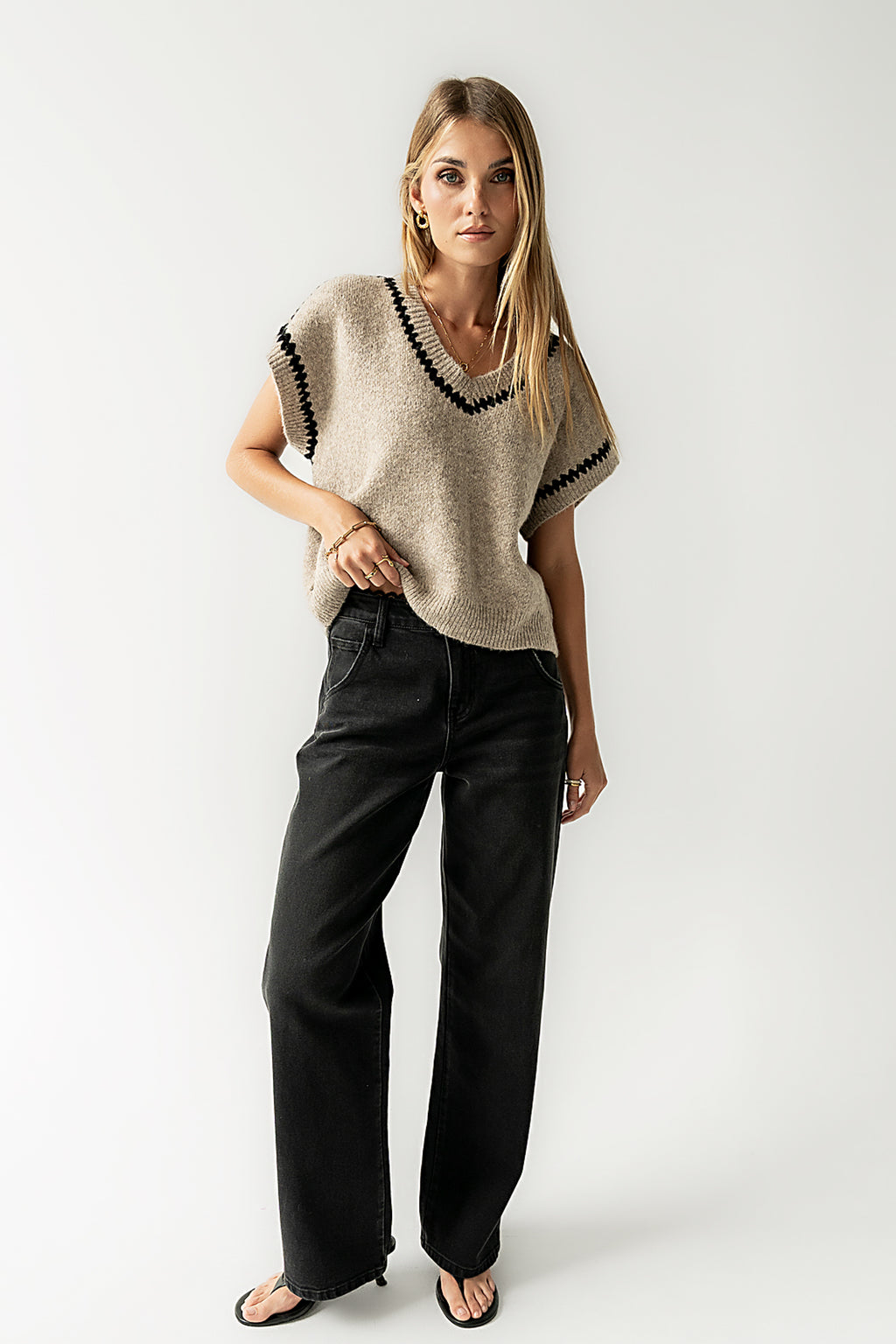 Hazel Embroidered Sweater Top in Oatmeal