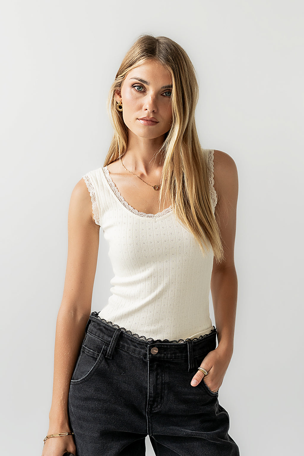 Mackie Lace Trim Tank in Cream