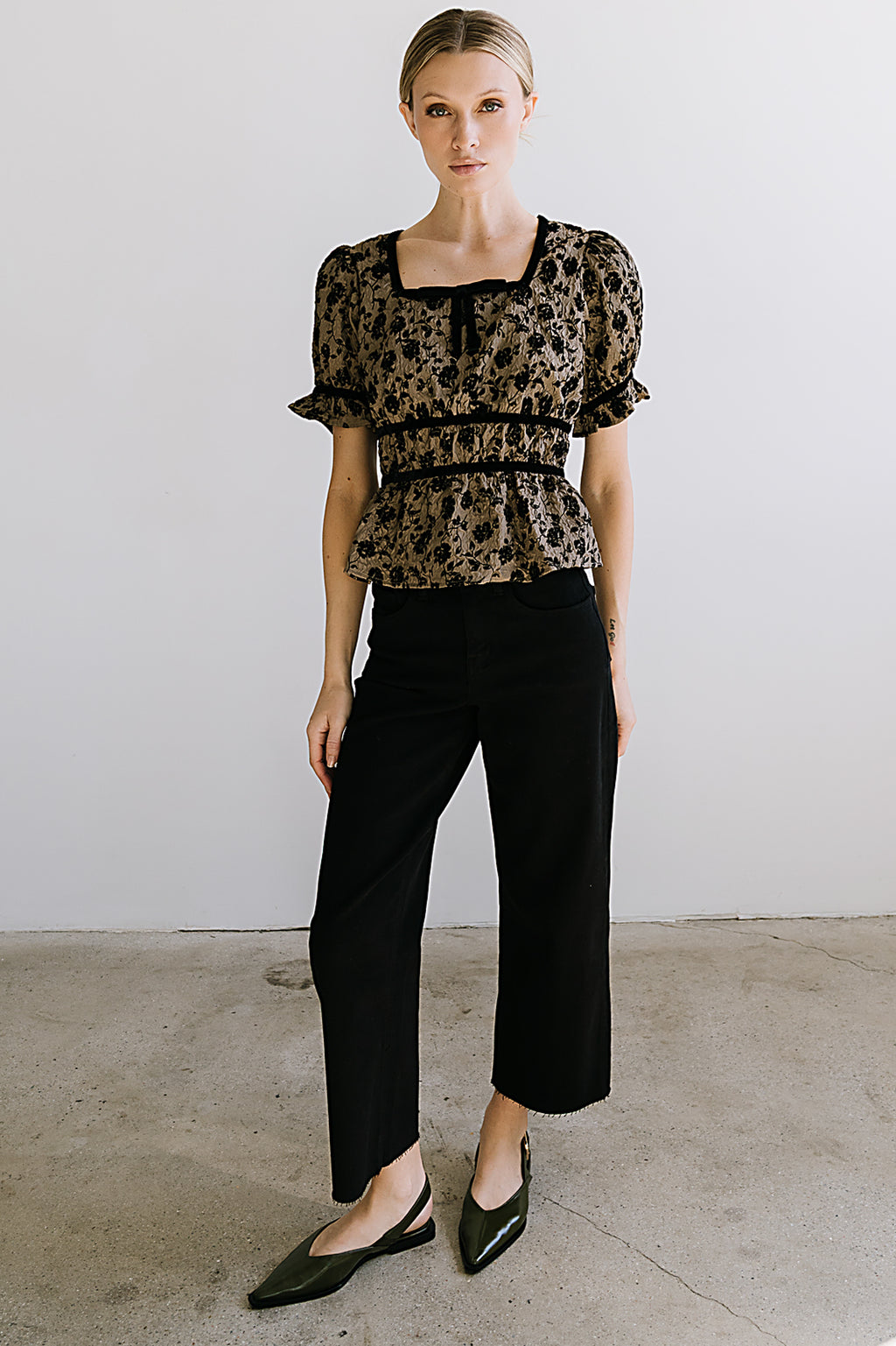 Tallie Floral Blouse in Mocha - FINAL SALE