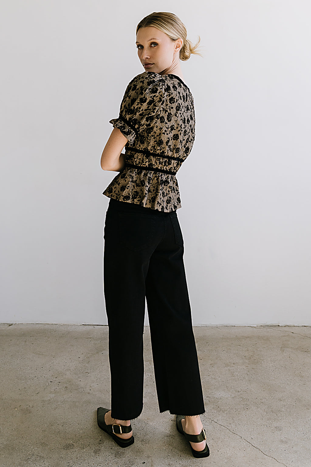 Tallie Floral Blouse in Mocha - FINAL SALE