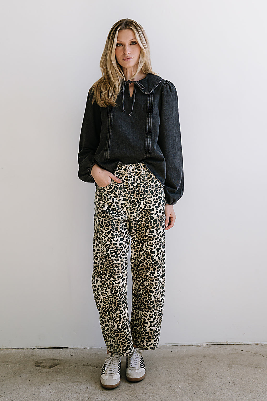 Monique Pleated Blouse in Black