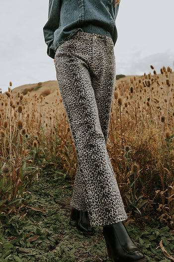 Betsy Straight Leg Jeans