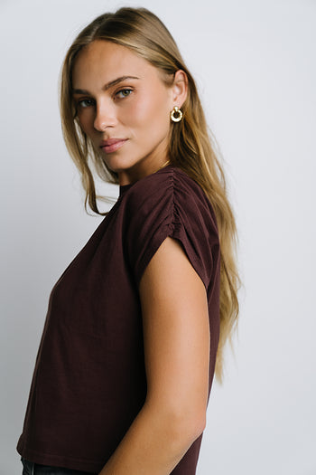 Noelle Ruched Top in Red-Brown