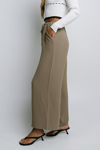 Salma Wide Leg Pants in Olive