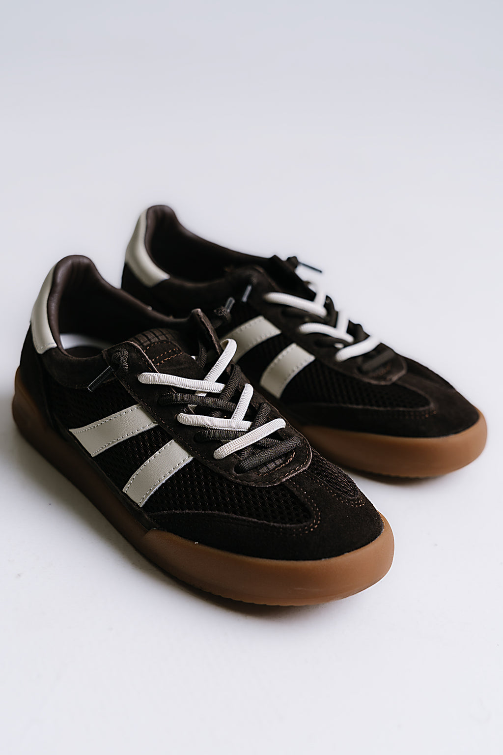 Steve Madden Verdict Sneakers in Brown